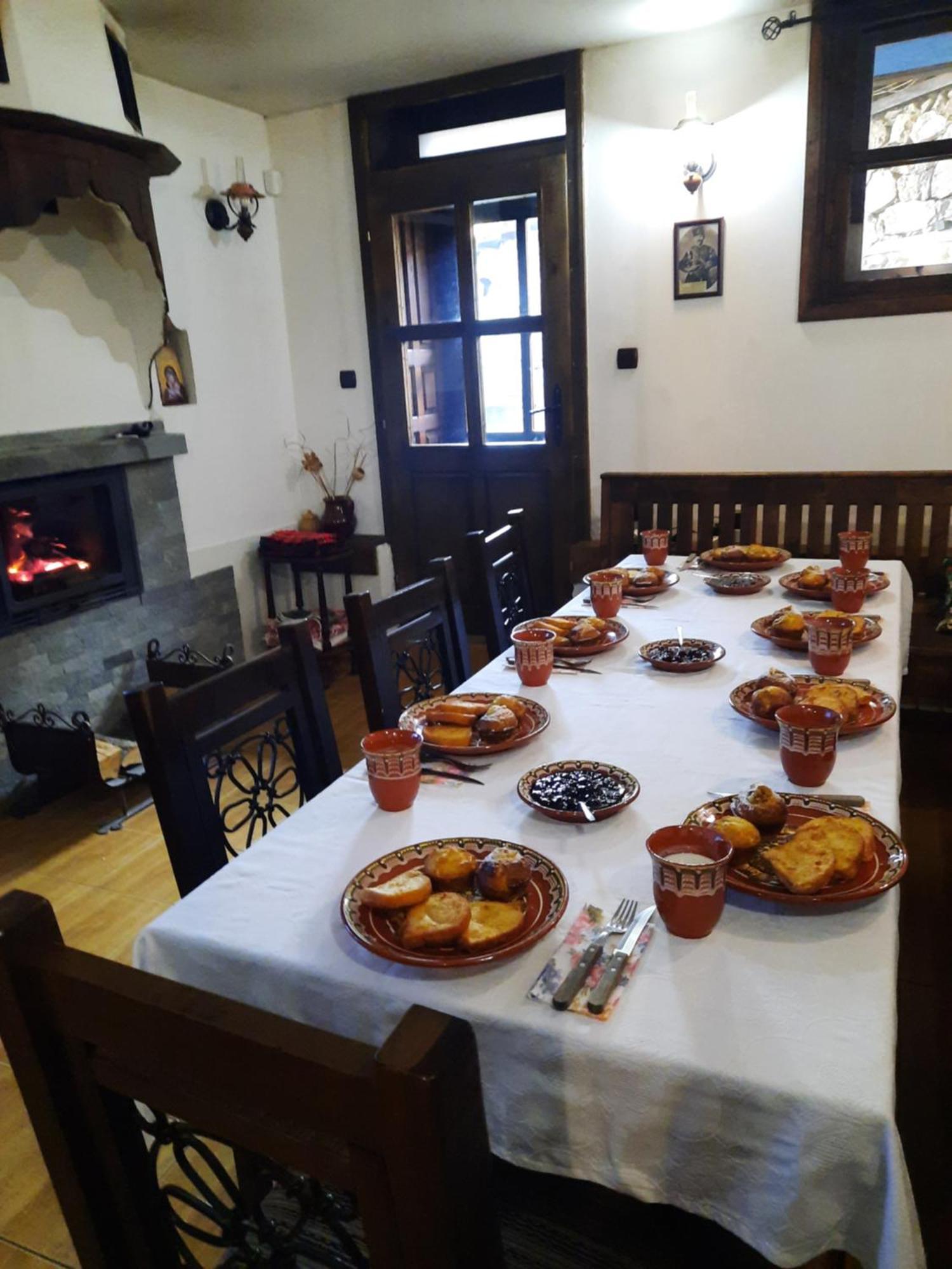 Чолаковата Къща Hotel Koprivshtitsa Buitenkant foto