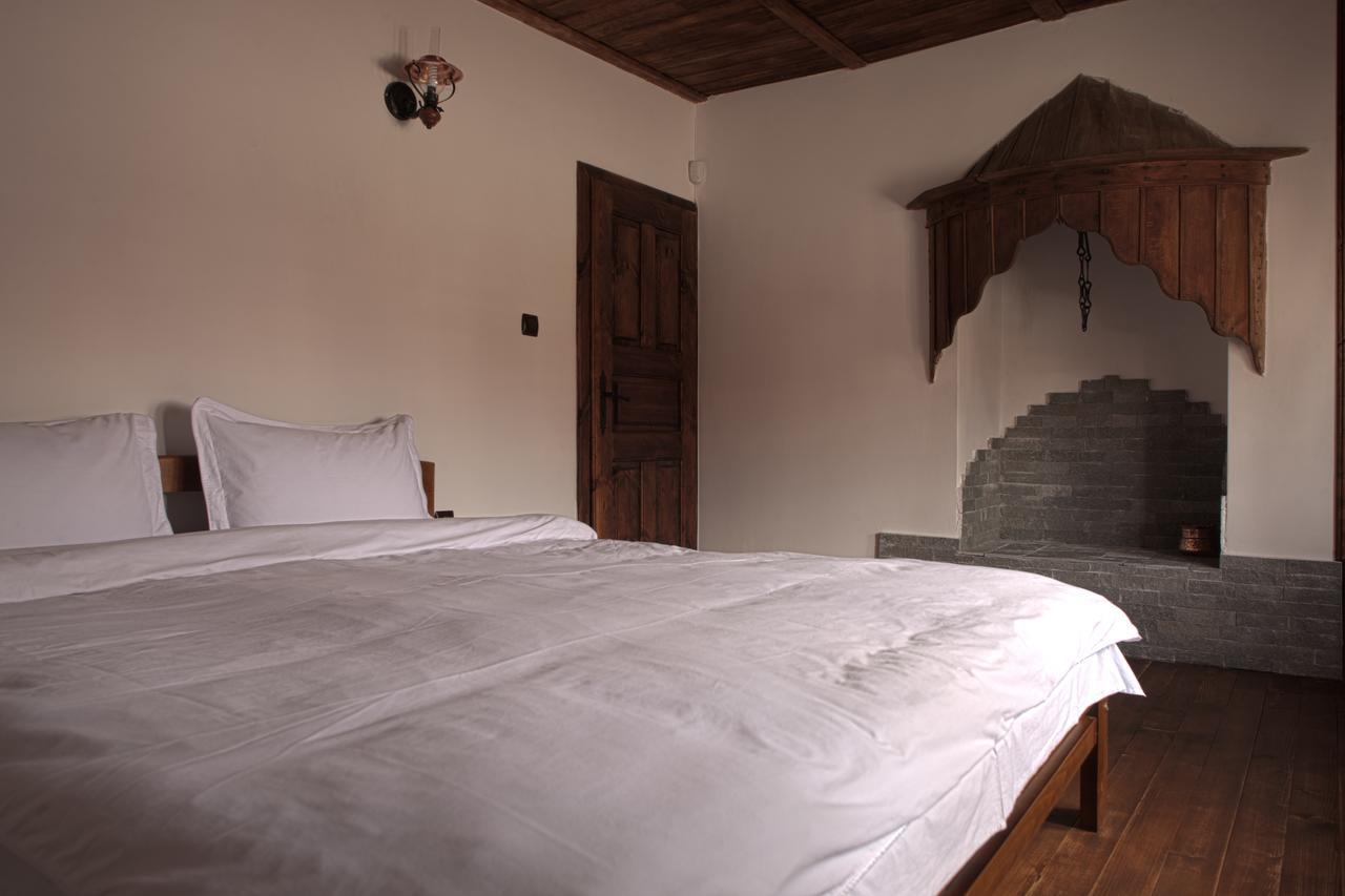 Чолаковата Къща Hotel Koprivshtitsa Buitenkant foto