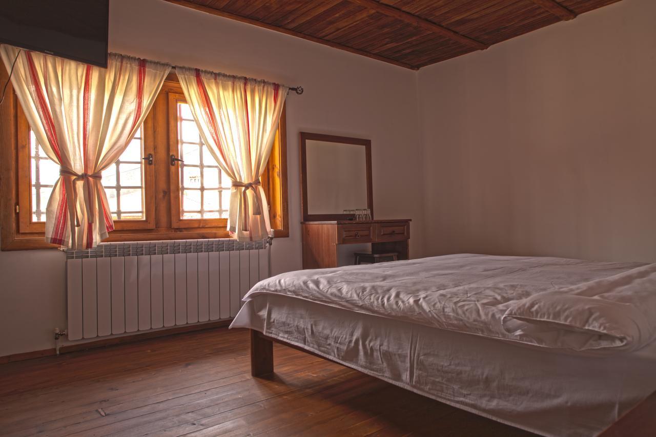 Чолаковата Къща Hotel Koprivshtitsa Buitenkant foto