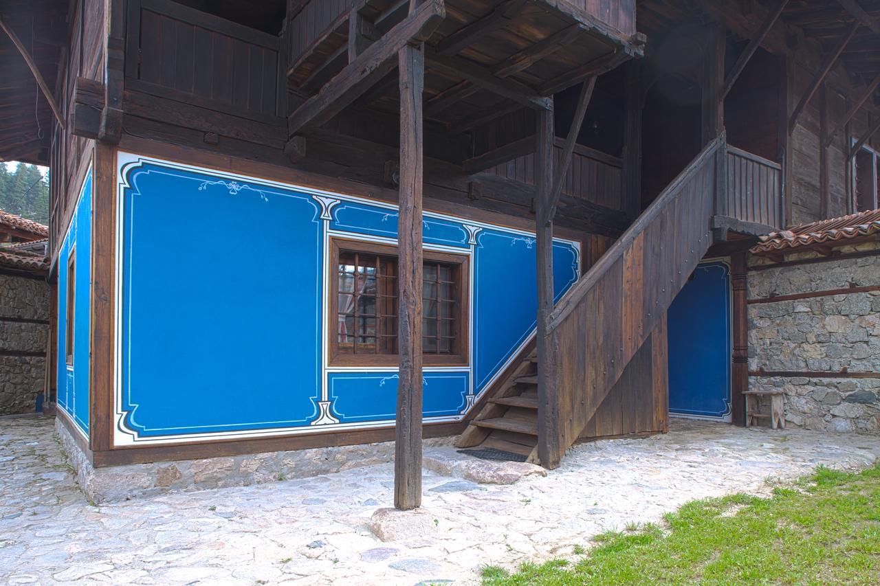Чолаковата Къща Hotel Koprivshtitsa Buitenkant foto
