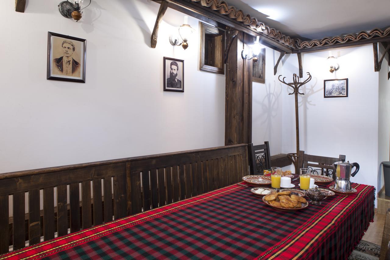 Чолаковата Къща Hotel Koprivshtitsa Buitenkant foto