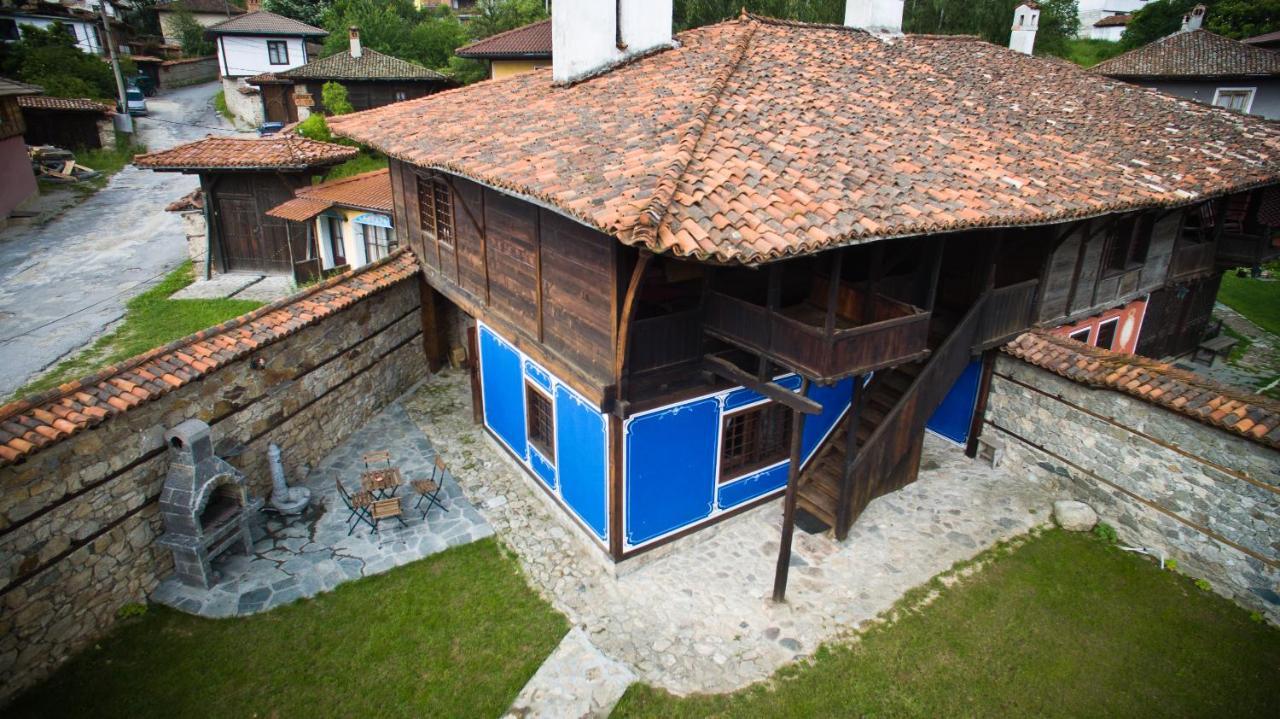 Чолаковата Къща Hotel Koprivshtitsa Buitenkant foto